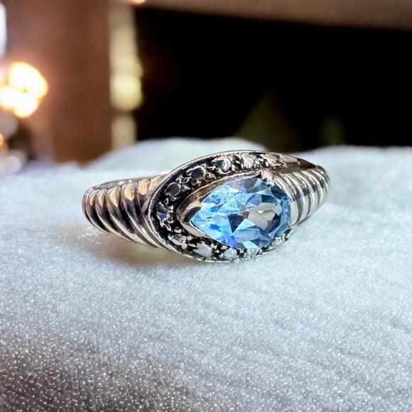 Blue Topaz Sterling Silver Ring (7) - Picture 3 of 14